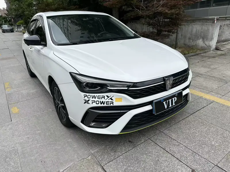 Roewe i5 — фото 3