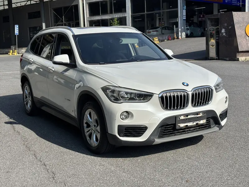 BMW X1 — фото 3