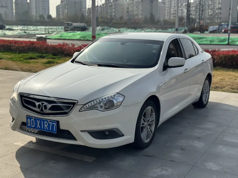 BAIC Senova D70 — фото 1