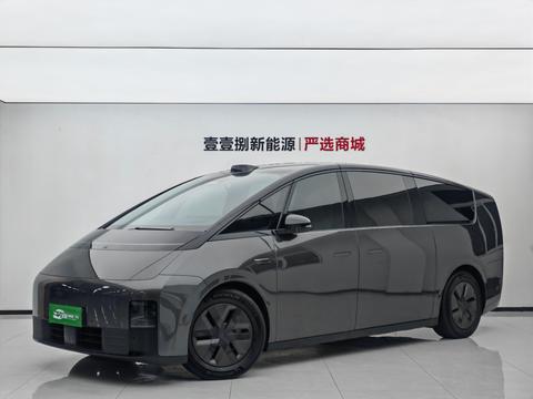 Li Auto MEGA