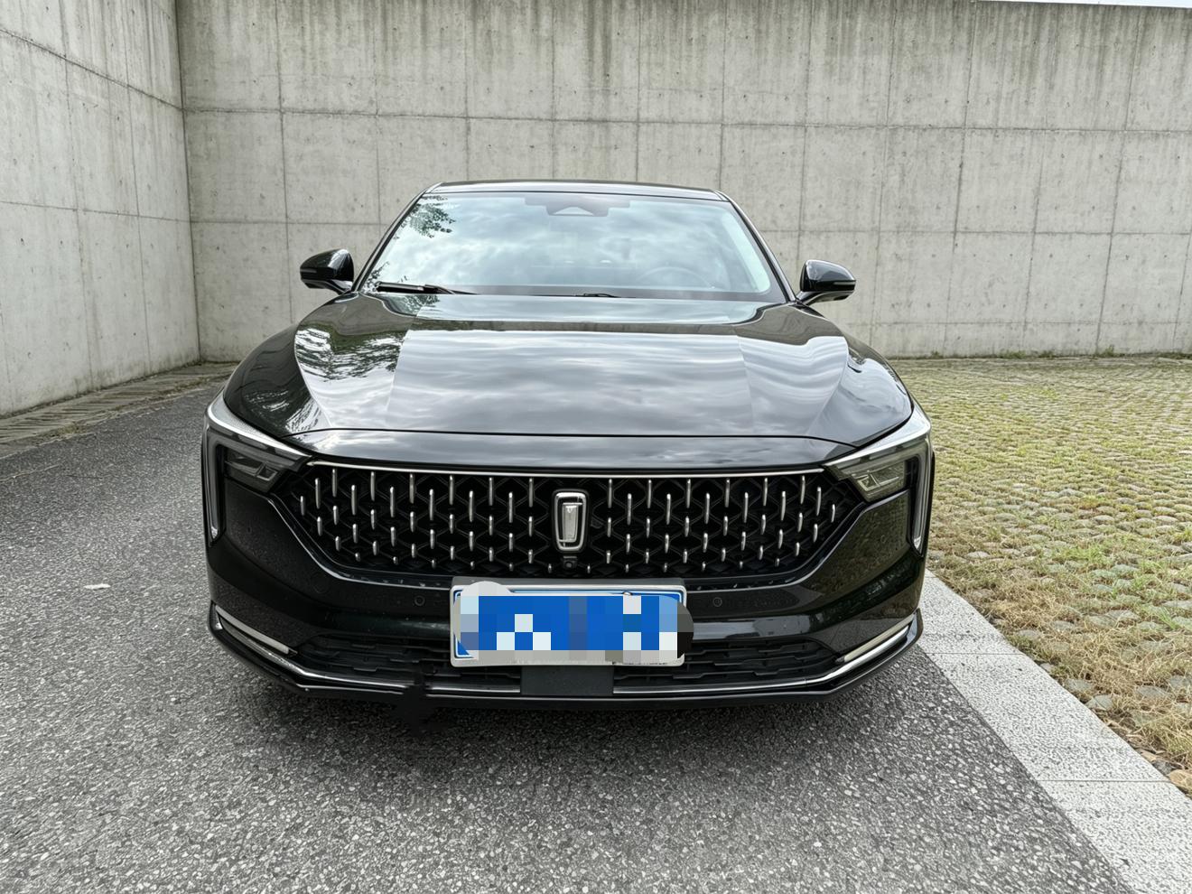 Bestune B70: фотография 2 из 13