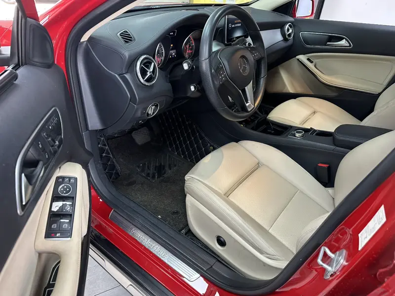 Mercedes-Benz GLA — фото 7