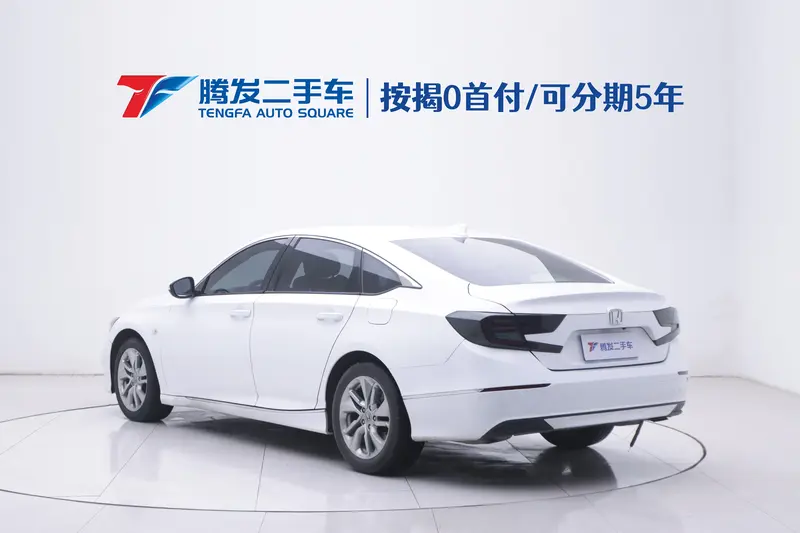Honda Accord — фото 3
