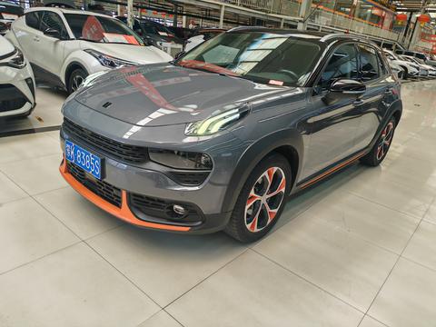 Lynk & Co 02