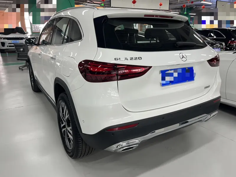 Mercedes-Benz GLA — фото 4