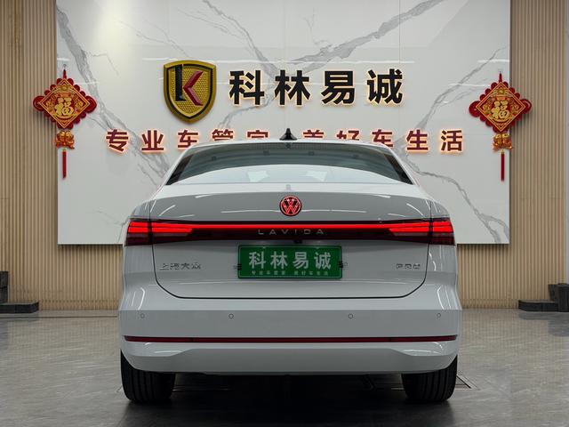 Volkswagen Lavida id 4392370 из Китая 27