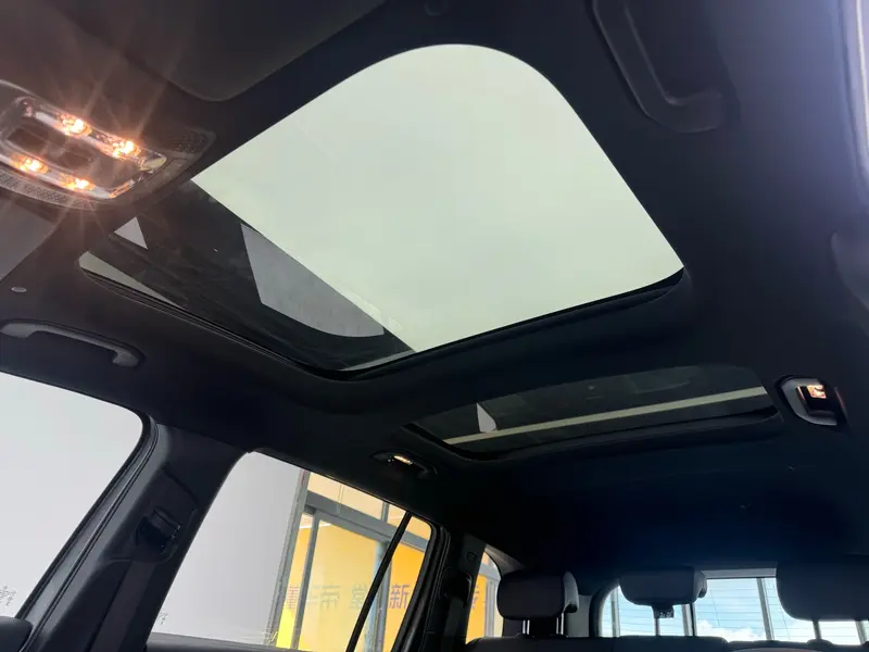 Mercedes-Benz EQB — фото 19