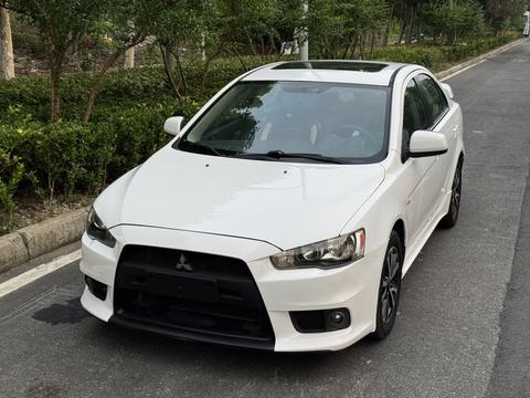 Mitsubishi Lancer EX