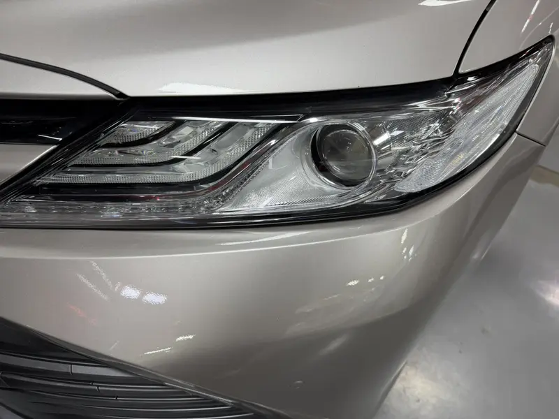 Toyota Camry — фото 6