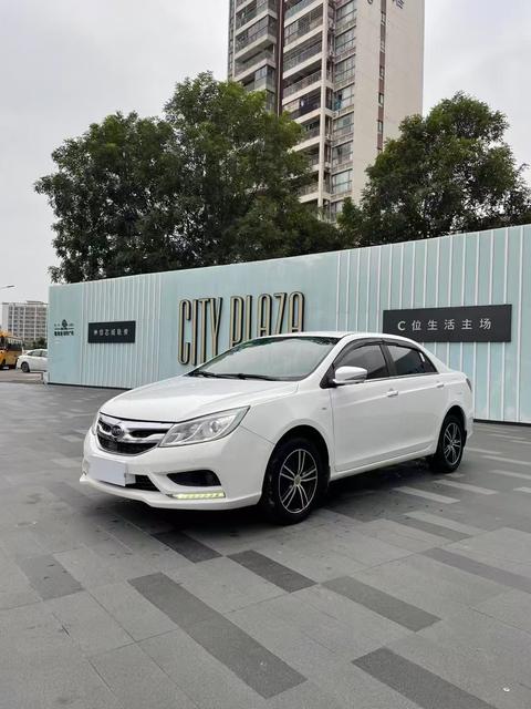 BYD Surui