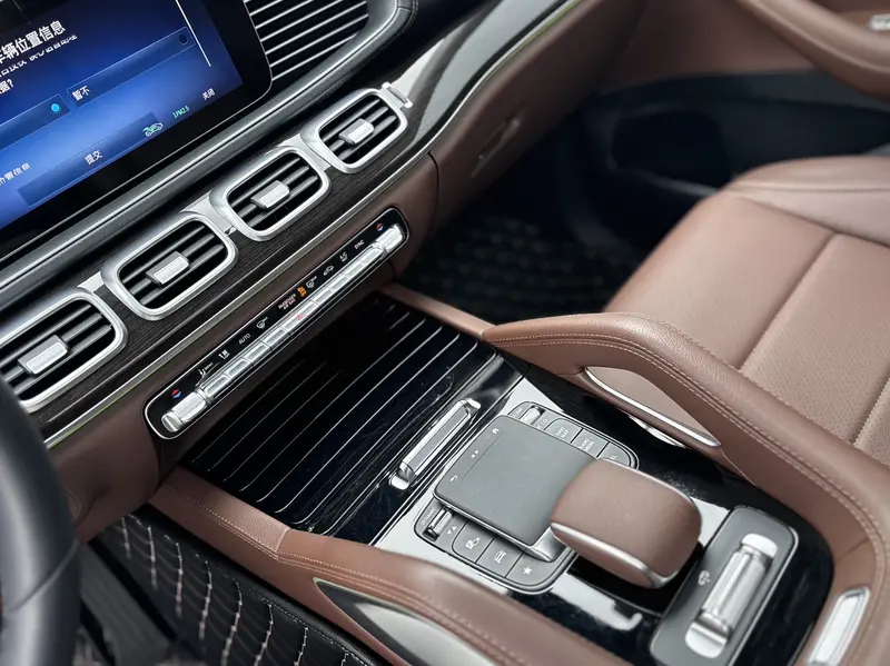 Mercedes-Benz GLE — фото 9