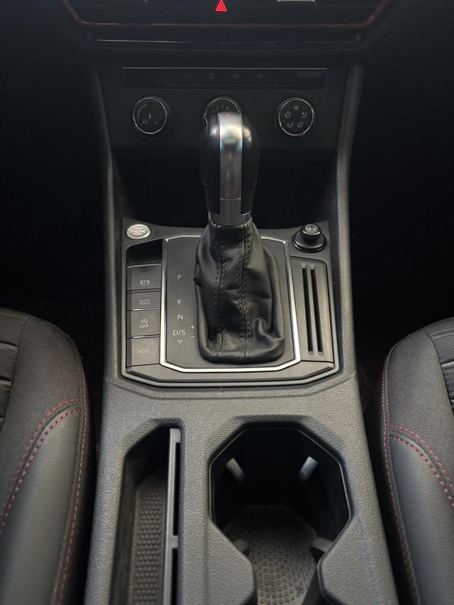 Volkswagen Lavida id 4387324 из Китая 23