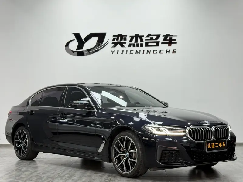BMW 5 Series — фото 3