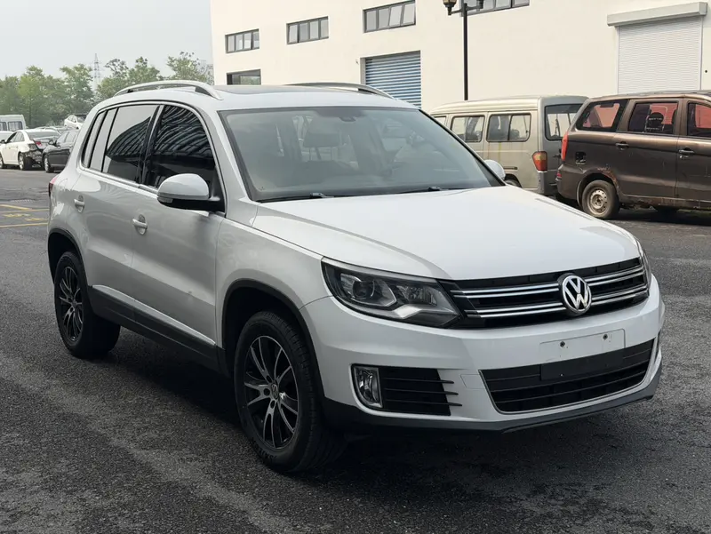 Volkswagen Tiguan — фото 3
