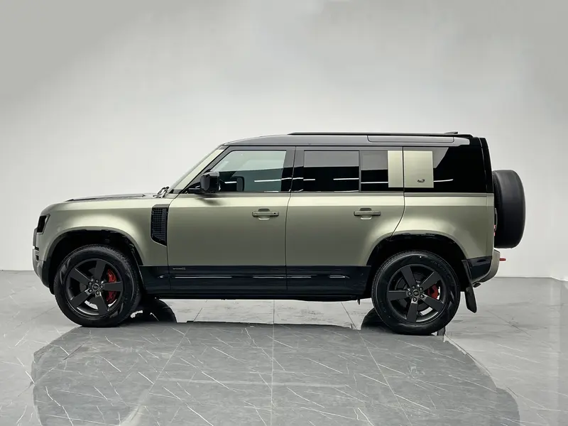 Land Rover Defender — фото 4