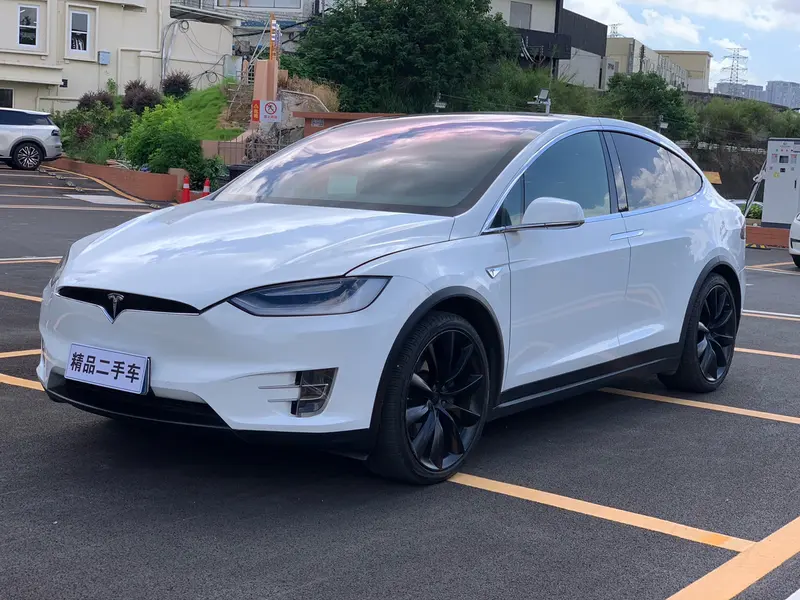 Tesla Model X 90 D