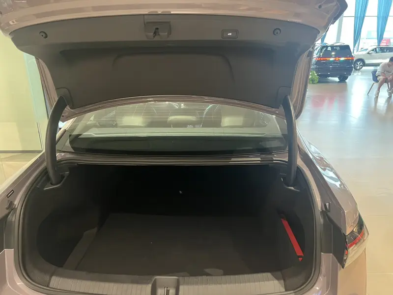 Volkswagen Passat — фото 9
