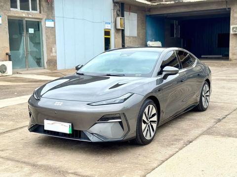 Geely Galaxy E8