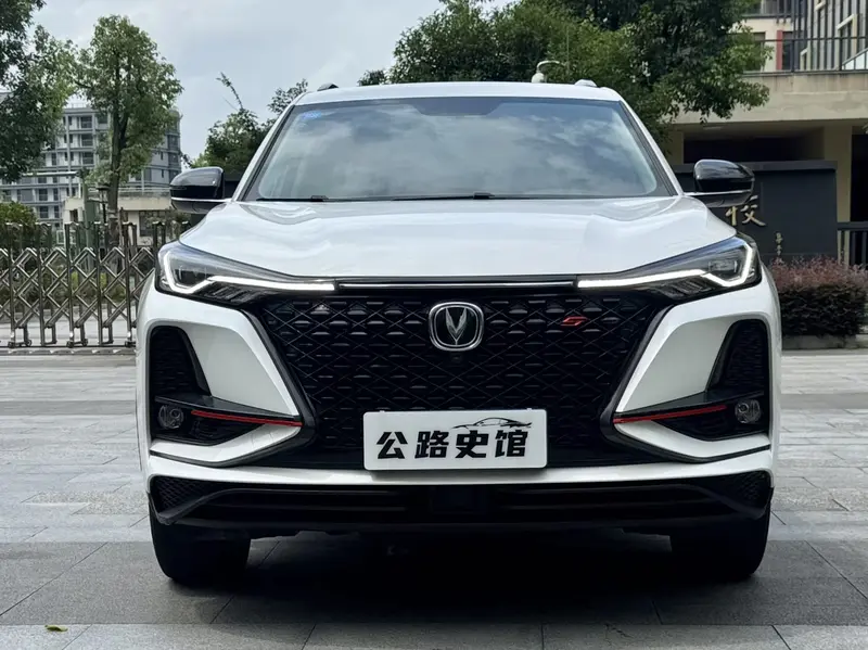 Changan CS75 Plus — фото 2