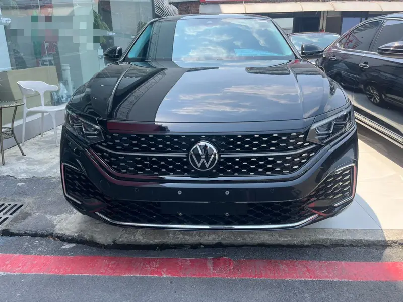 Volkswagen Passat — фото 2